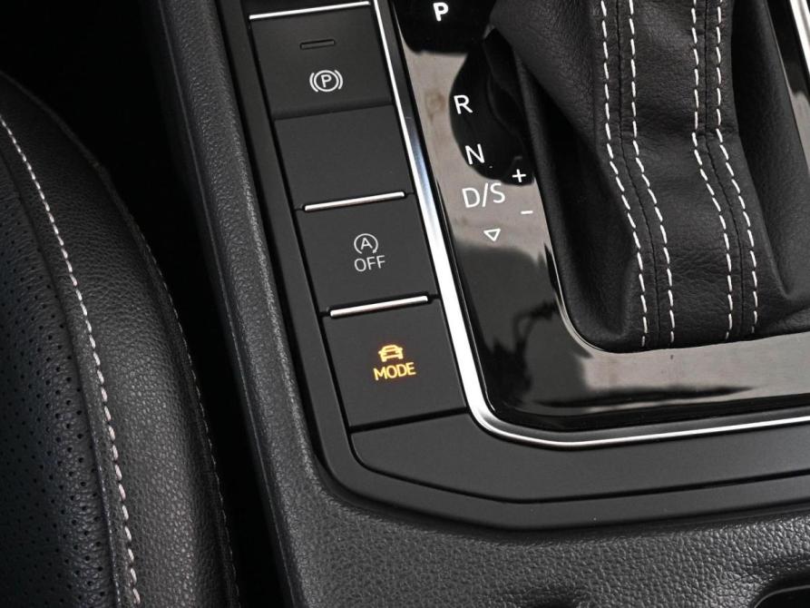 Volkswagen Jetta VII Рестайлинг Ростов-на-Дону  - изображение 18