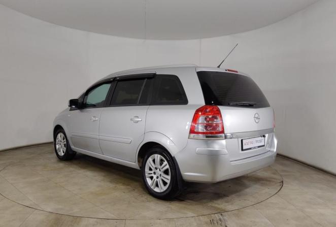 Opel Zafira B Рестайлинг с пробегом 2012 года, цена 725 000 рублей, 211000 км, компактвэн, Автокод Объявления