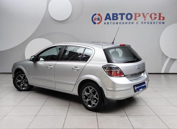 Opel Astra H Рестайлинг с пробегом 2013 года, цена 764 000 рублей, 99002 км, хэтчбек, Автокод Объявления