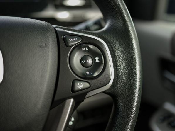 Honda Stepwgn V Рестайлинг с пробегом 2020 года, цена 2 299 000 рублей, 135729 км, минивэн, Автокод Объявления