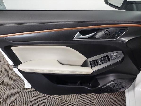 Haval Jolion I с пробегом 2023 года, цена 1 760 000 рублей, 66000 км, внедорожник, Автокод Объявления