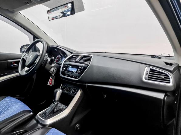 Suzuki SX4 II (S-Cross) Рестайлинг с пробегом 2021 года, цена 2 430 000 рублей, 5011 км, хэтчбек, Автокод Объявления