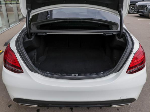 Mercedes-Benz C-Класс IV (W205) Рестайлинг с пробегом 2018 года, цена 2 698 000 рублей, 115701 км, седан, Автокод Объявления