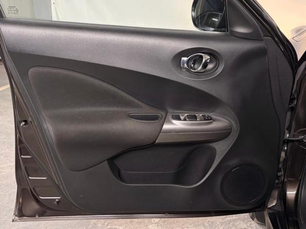 Nissan Juke I с пробегом 2012 года, цена 999 000 рублей, 159770 км, внедорожник, Автокод Объявления