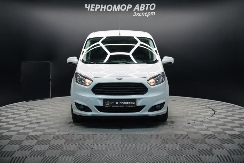 Ford Tourneo Courier I Крым  - изображение 8