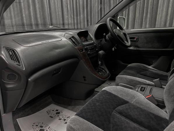 Toyota Harrier I (XU10) Рестайлинг с пробегом 2000 года, цена 799 000 рублей, 264000 км, внедорожник, Автокод Объявления