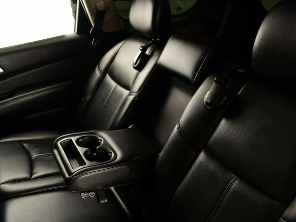 Nissan Pathfinder IV с пробегом 2014 года, цена 1 715 995 рублей, 192375 км, внедорожник, Автокод Объявления