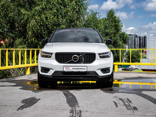 Volvo XC40 I с пробегом 2019 года, цена 3 500 000 рублей, 52118 км, внедорожник, Автокод Объявления