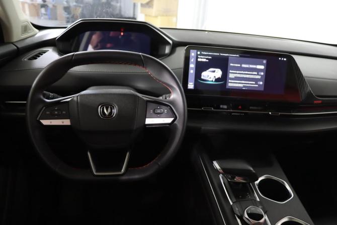 Changan CS55 Plus II Рестайлинг с пробегом 2023 года, цена 1 999 990 рублей, 68102 км, внедорожник, Автокод Объявления
