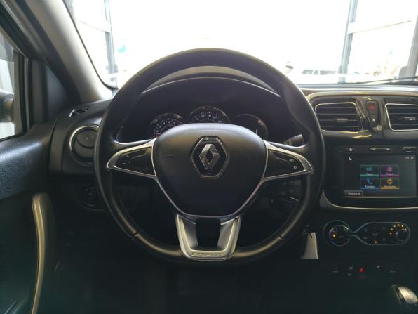 Renault Logan II Рестайлинг с пробегом 2020 года, цена 980 000 рублей, 120000 км, седан, Автокод Объявления