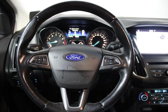 Ford Focus III Рестайлинг с пробегом 2017 года, цена 1 099 000 рублей, 146000 км, хэтчбек, Автокод Объявления