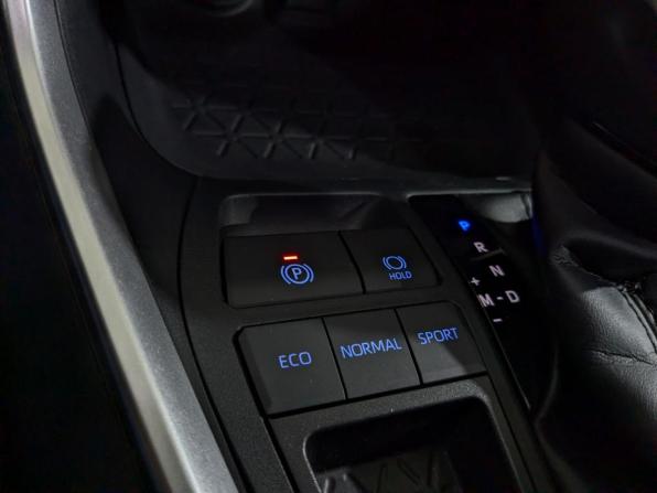 Toyota RAV4 V (XA50) с пробегом 2021 года, цена 3 270 000 рублей, 67067 км, внедорожник, Автокод Объявления
