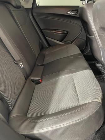 Opel Astra J Рестайлинг с пробегом 2012 года, цена 715 000 рублей, 191500 км, хэтчбек, Автокод Объявления