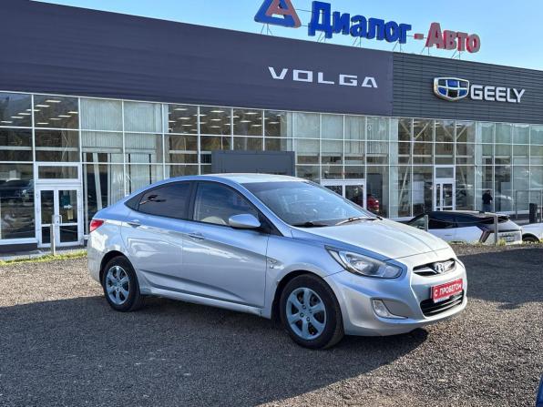Hyundai Solaris I с пробегом 2012 года, цена 595 000 рублей, 190666 км, седан, Автокод Объявления