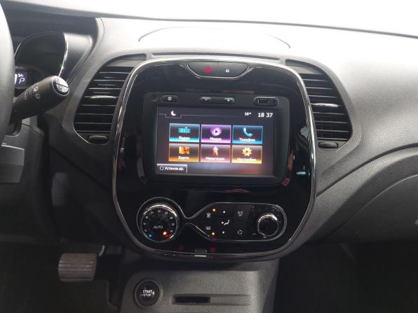 Renault Kaptur I с пробегом 2017 года, цена 1 640 000 рублей, 61800 км, внедорожник, Автокод Объявления