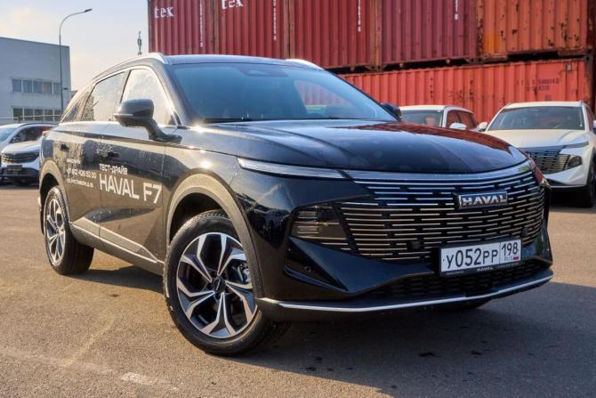 Haval F7 II с пробегом 2025 года, цена 3 150 000 рублей, 4000 км, внедорожник, Автокод Объявления