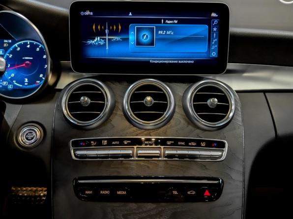 Mercedes-Benz C-Класс IV (W205) Рестайлинг с пробегом 2019 года, цена 3 655 000 рублей, 77893 км, седан, Автокод Объявления