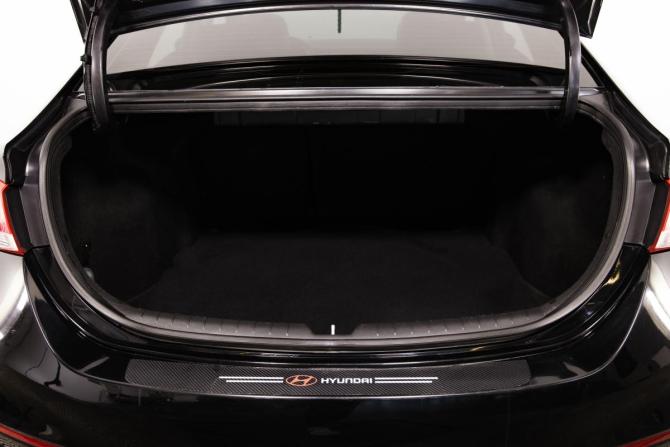 Hyundai Solaris II с пробегом 2018 года, цена 1 069 000 рублей, 209000 км, седан, Автокод Объявления