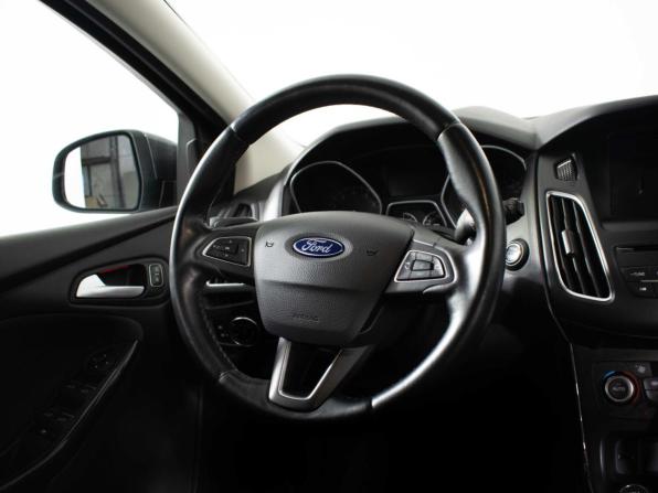Ford Focus III Рестайлинг с пробегом 2016 года, цена 1 355 000 рублей, 98833 км, универсал, Автокод Объявления