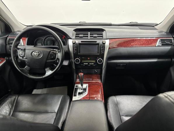 Toyota Camry VII (XV50) с пробегом 2012 года, цена 1 520 000 рублей, 216905 км, седан, Автокод Объявления