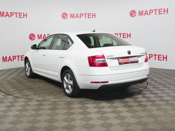 Skoda Octavia III (A7) Рестайлинг с пробегом 2018 года, цена 1 936 000 рублей, 46728 км, лифтбек, Автокод Объявления
