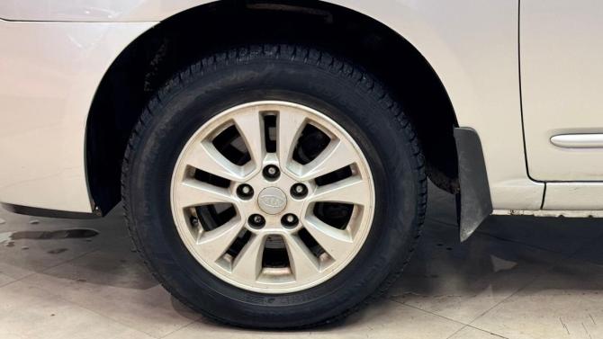 Kia Carens II (UN) с пробегом 2010 года, цена 400 000 рублей, 210483 км, минивэн, Автокод Объявления