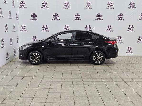Hyundai Solaris II с пробегом 2018 года, цена 1 193 000 рублей, 135244 км, седан, Автокод Объявления