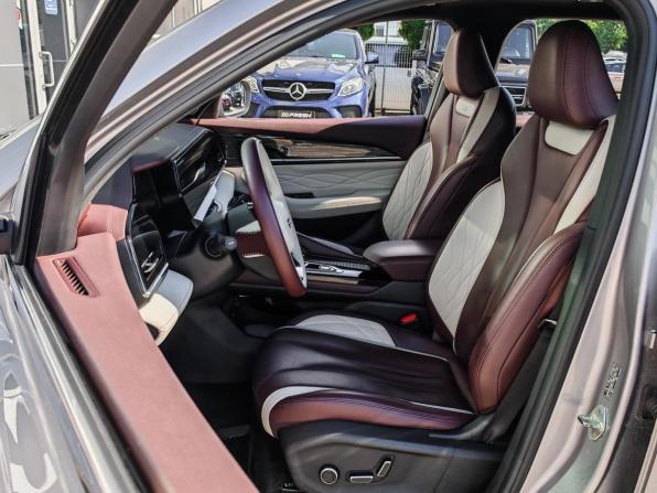 Geely Monjaro I с пробегом 2023 года, цена 2 980 000 рублей, 51816 км, внедорожник, Автокод Объявления