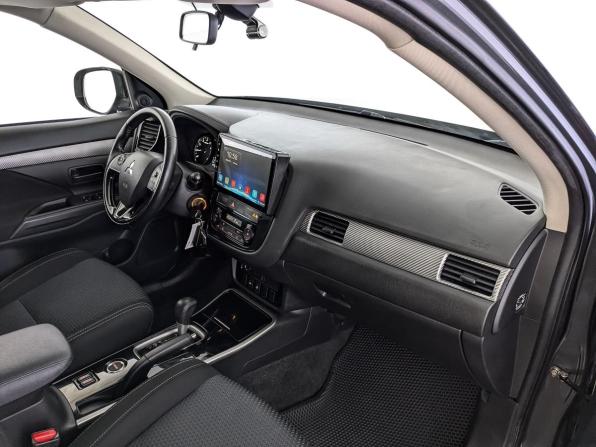 Mitsubishi Outlander III Рестайлинг 2 с пробегом 2018 года, цена 1 800 000 рублей, 156155 км, внедорожник, Автокод Объявления