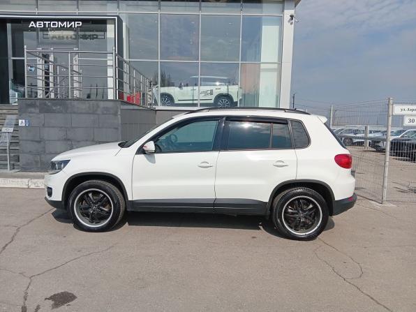 Volkswagen Tiguan I Рестайлинг с пробегом 2012 года, цена 810 000 рублей, 196795 км, внедорожник, Автокод Объявления