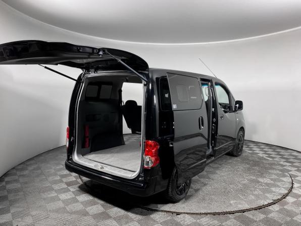 Nissan NV200 с пробегом 2019 года, цена 1 765 000 рублей, 96397 км, минивэн, Автокод Объявления
