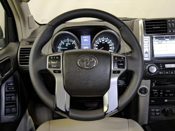 Toyota Land Cruiser Prado 150 Series с пробегом 2011 года, цена 2 150 000 рублей, 360641 км, внедорожник, Автокод Объявления