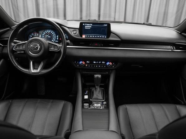 Mazda 6 III (GJ) Рестайлинг 2 с пробегом 2021 года, цена 2 960 000 рублей, 60341 км, седан, Автокод Объявления