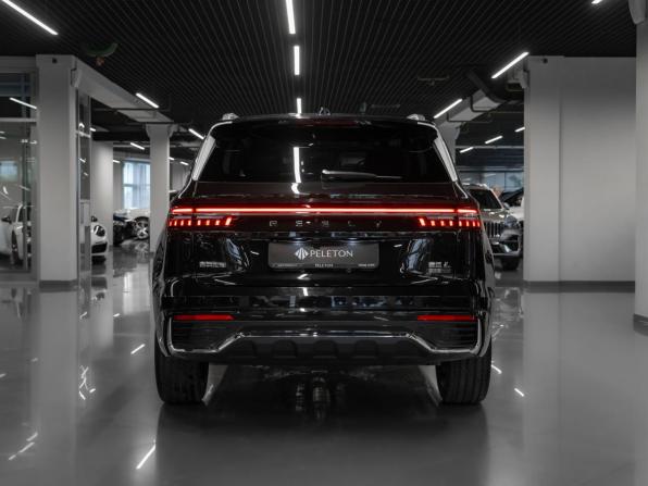 Geely Monjaro I Рестайлинг 2 с пробегом 2026 года, цена 4 300 000 рублей, 23 км, внедорожник, Автокод Объявления