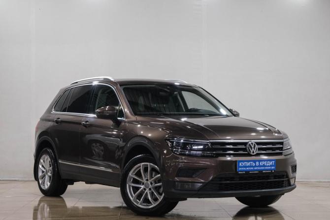 Volkswagen Tiguan II с пробегом 2019 года, цена 3 249 000 рублей, 75917 км, внедорожник, Автокод Объявления