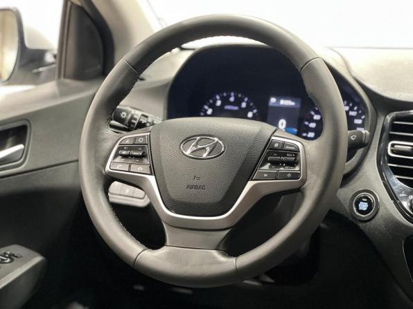 Hyundai Solaris II Рестайлинг с пробегом 2020 года, цена 1 250 000 рублей, 166000 км, седан, Автокод Объявления