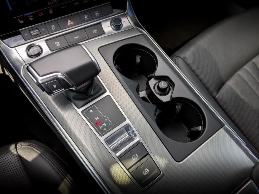 Audi A6 V (C8) Москва  - изображение 27
