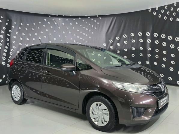 Honda Fit III с пробегом 2016 года, цена 979 000 рублей, 124850 км, хэтчбек, Автокод Объявления
