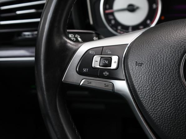 Volkswagen Touareg III с пробегом 2018 года, цена 4 749 000 рублей, 123677 км, внедорожник, Автокод Объявления