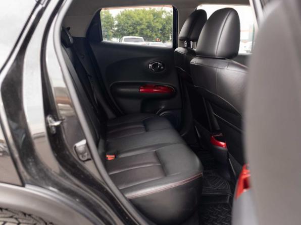 Nissan Juke I с пробегом 2012 года, цена 880 000 рублей, 212909 км, внедорожник, Автокод Объявления