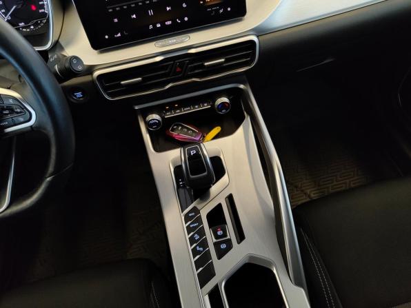 Geely Coolray I с пробегом 2022 года, цена 1 700 000 рублей, 44854 км, внедорожник, Автокод Объявления