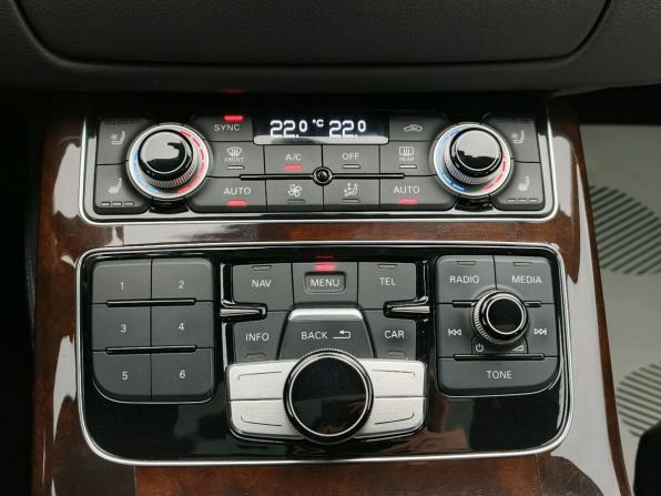 Audi A8 III (D4) Рестайлинг с пробегом 2014 года, цена 1 889 000 рублей, 259854 км, седан, Автокод Объявления