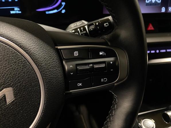 Kia Sportage V с пробегом 2023 года, цена 3 800 000 рублей, 30014 км, внедорожник, Автокод Объявления