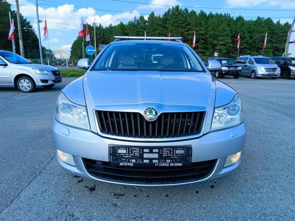 Skoda Octavia II (A5) Рестайлинг с пробегом 2012 года, цена 840 000 рублей, 282601 км, универсал, Автокод Объявления
