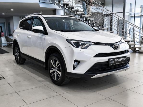 Toyota RAV4 IV (XA40) Рестайлинг с пробегом 2016 года, цена 2 290 000 рублей, 136713 км, внедорожник, Автокод Объявления