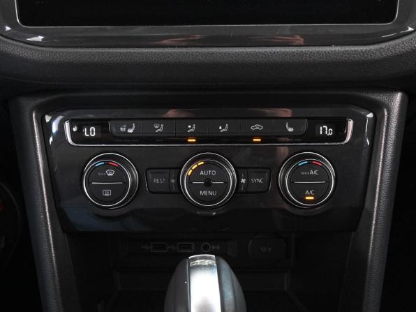Volkswagen Tiguan II с пробегом 2018 года, цена 2 499 000 рублей, 113543 км, внедорожник, Автокод Объявления