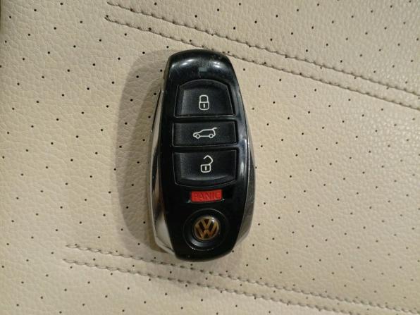 Volkswagen Touareg II с пробегом 2011 года, цена 1 550 000 рублей, 285787 км, внедорожник, Автокод Объявления