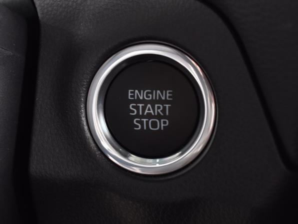 Toyota RAV4 V (XA50) с пробегом 2025 года, цена 4 014 995 рублей, 60 км, внедорожник, Автокод Объявления