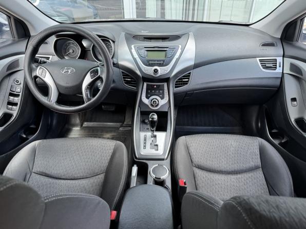 Hyundai Elantra V (MD) с пробегом 2011 года, цена 935 000 рублей, 178000 км, седан, Автокод Объявления