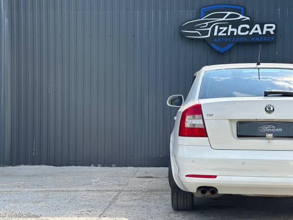 Skoda Octavia II (A5) Рестайлинг с пробегом 2011 года, цена 699 000 рублей, 216500 км, лифтбек, Автокод Объявления
